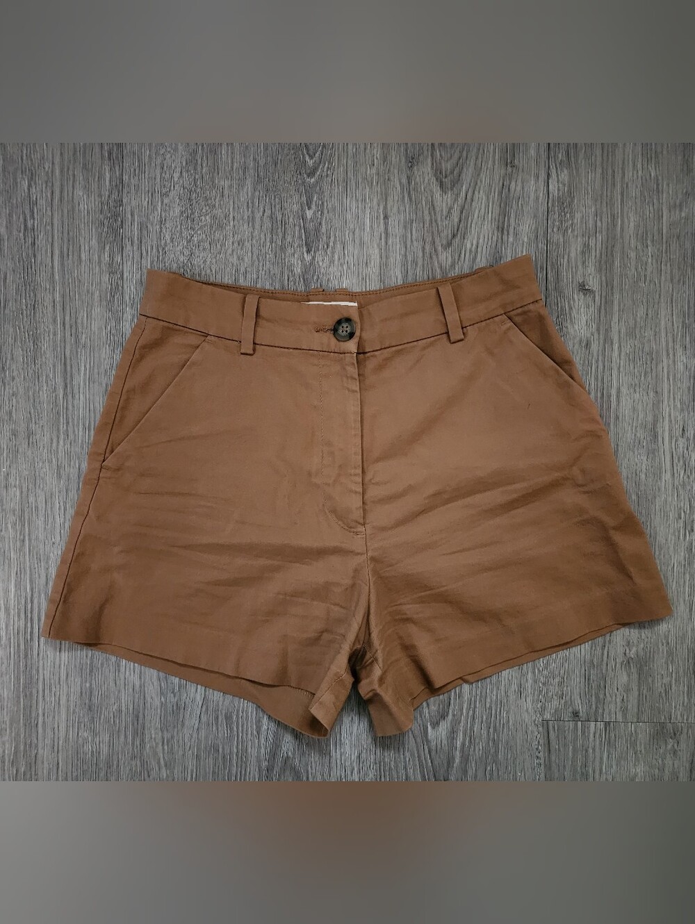 Brown Women’s Chino Shorts